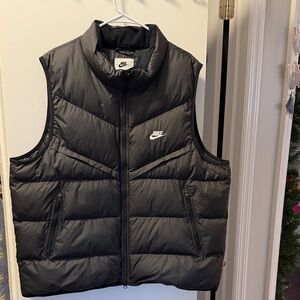 Nike Black Vest Storm Fit XXL